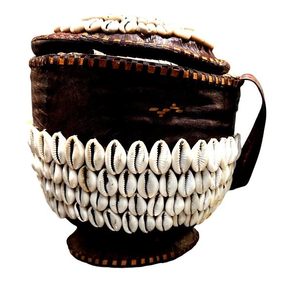 Antique African Tribal Art Hausa Cowrie Shell Hand Basket 8" Leather Handle Trim - Picture 1 of 12